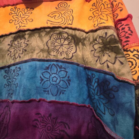 Rising Int'l Rainbow Floral Patchwork Hoodie Sweatshirt Womens XL Hippie Boho - Picture 9 of 9